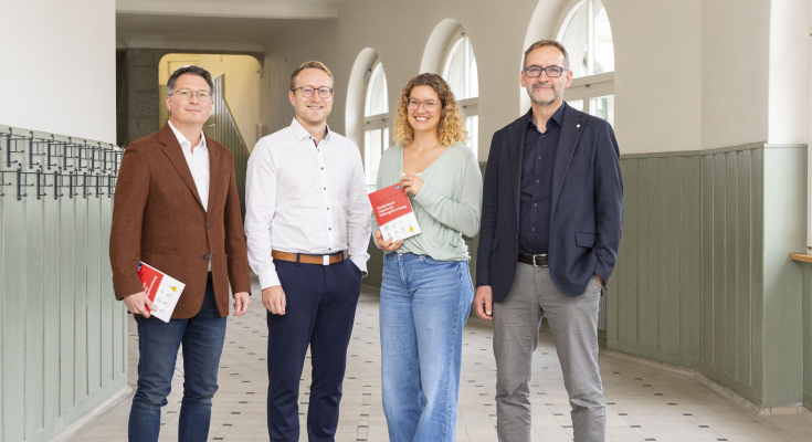 Prof. Dr. Jan Hochweber, Dr. Valentin Unger, Dr. Franziska Locher und Prof. Dr. Christian Brühwiler (v.l.)