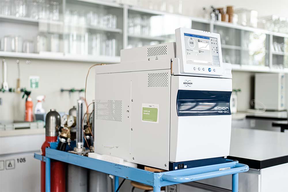Gaschromatograph im Labor