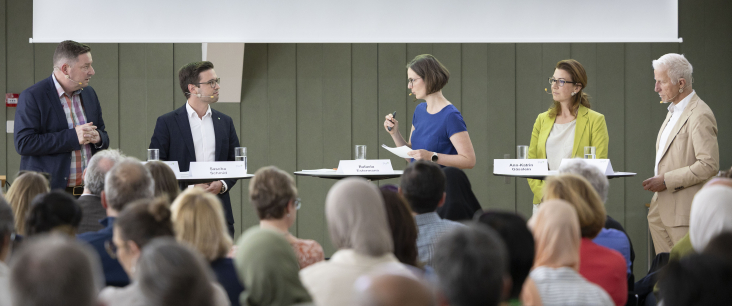 Podiumsdiskussion