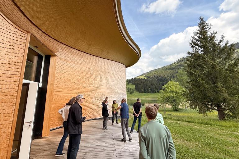 vor dem Klanghaus